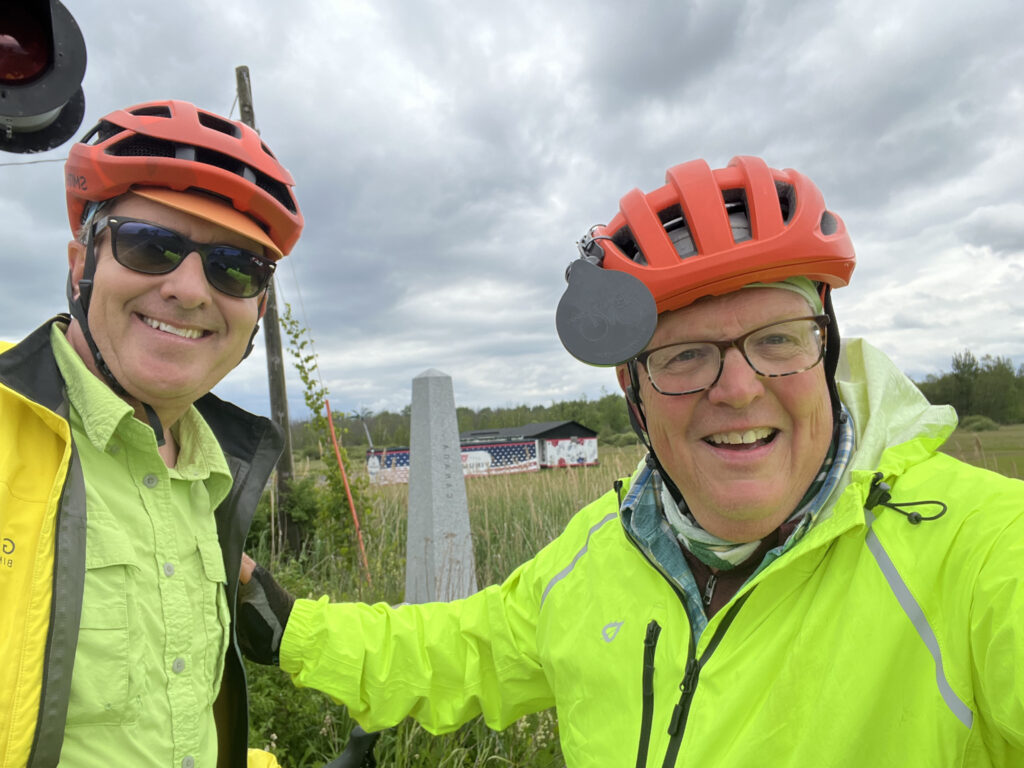 Crossing the Canada - US border